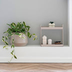 Skandi Design Stehregal mit zwei Ablagen